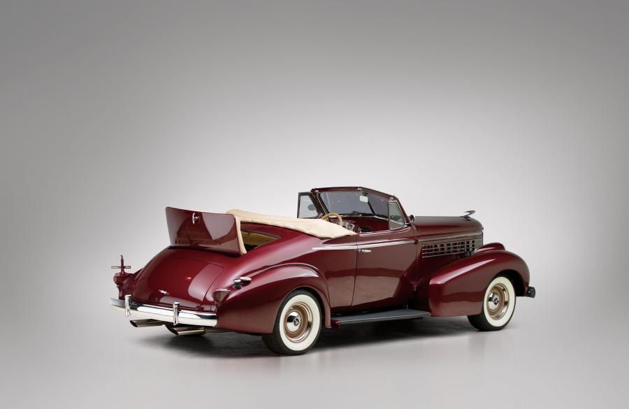  LaSalle Custom Convertible Coupe (38-5067) 1938 года  (фото 20 из 20)